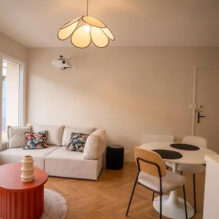 Apartment T2 Plein Sud - Parking - Balcon Vue Odet - Renove Par Un Architecte